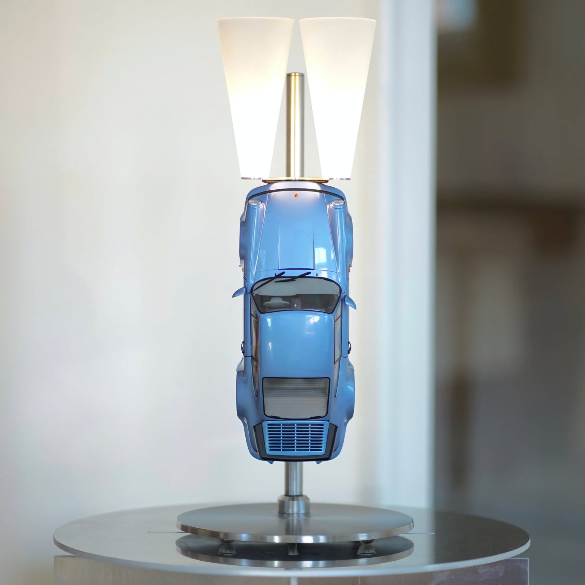 Car Lamp Porsche 1:18 - Gruben Watches