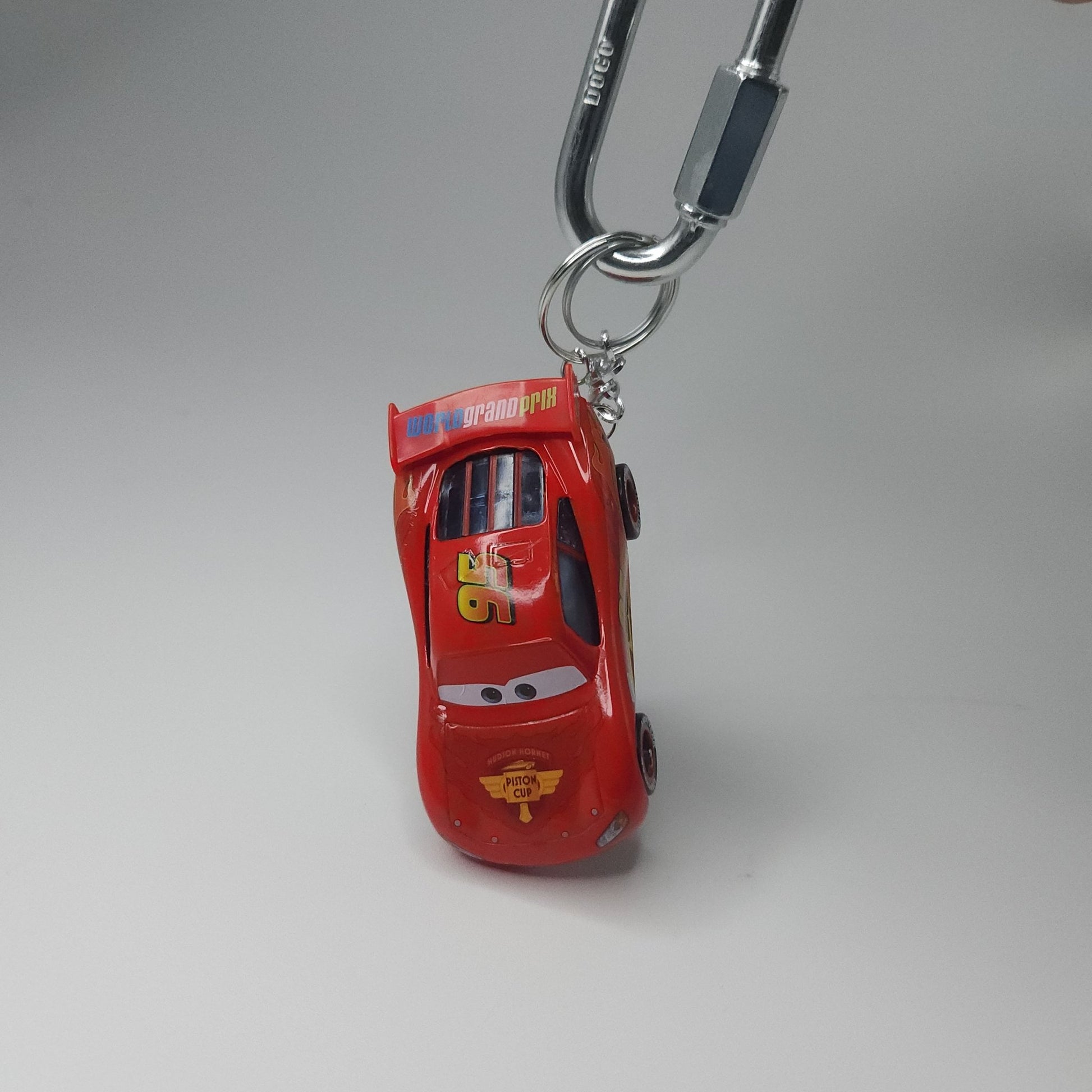 Llavero Rayo McQueen Y Sally - Gruben Watches